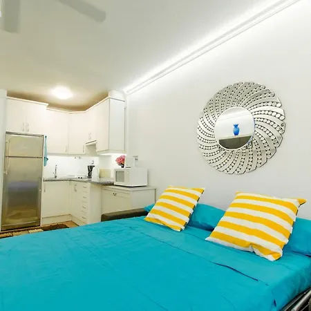 Summerland Studio - Free Wifi * Los Cristianos (Tenerife)